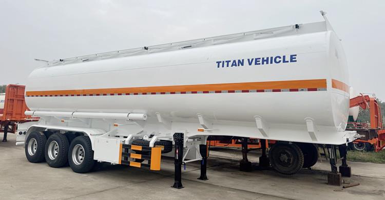 Tri Axle Diesel Tanker Trailer for Sale in Namibia