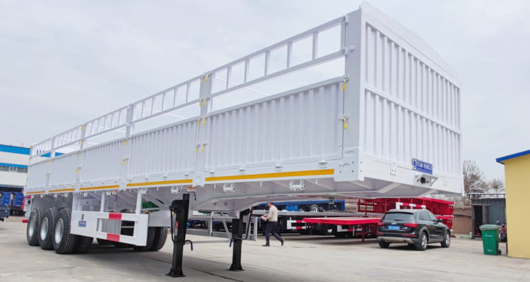 3 Axle 60 Tons Fence Cargo Trailer for Sale in Namibia